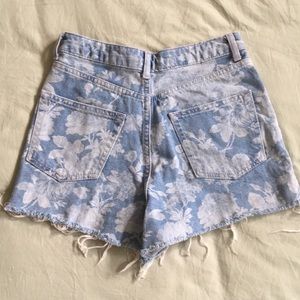 [topshop] high rise denim shorts